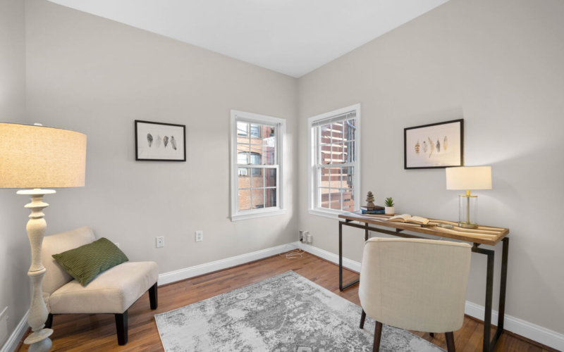 4025 13th St NW-013-037-Interior-MLS_Size